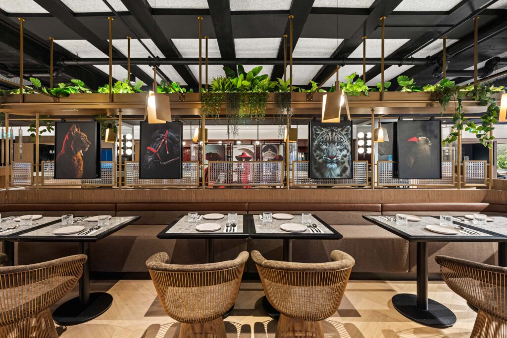 Radisson RED Auckland, image 5