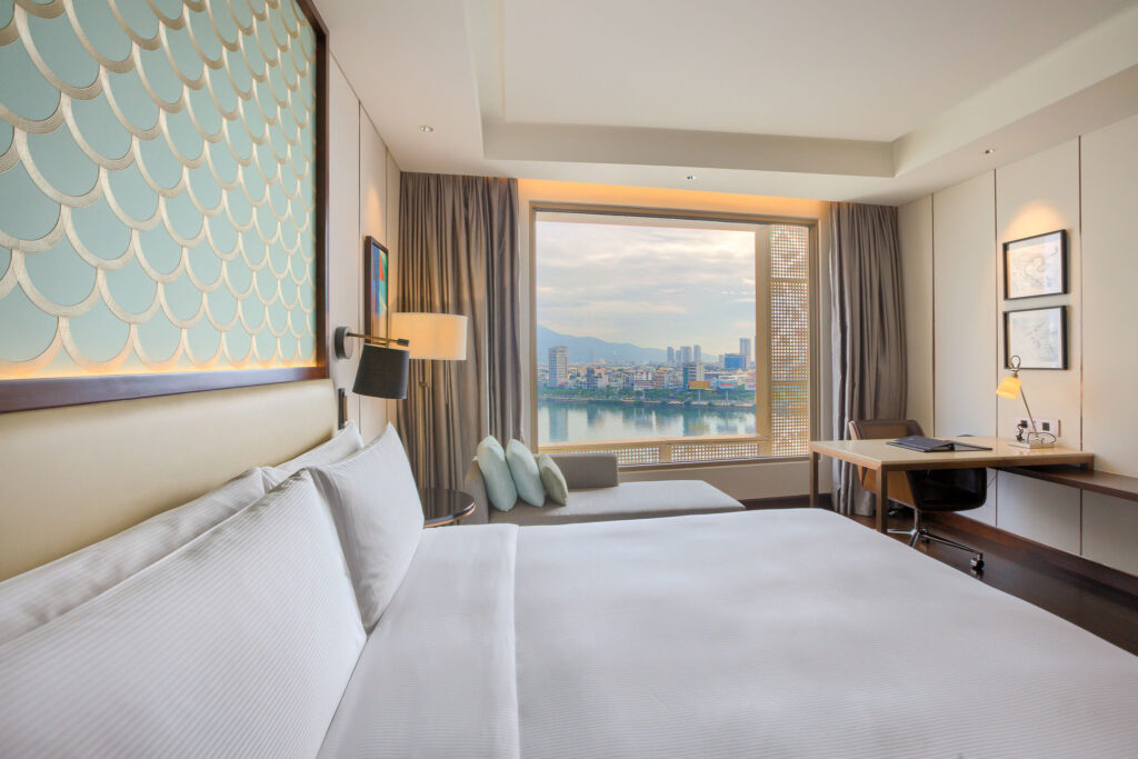 Hilton Da Nang, image 10